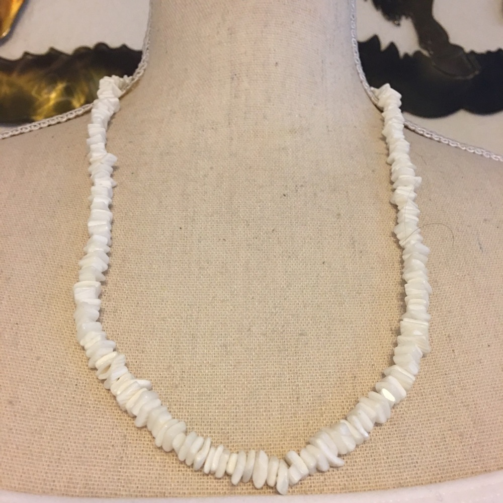 Vintage white coral beaded necklace